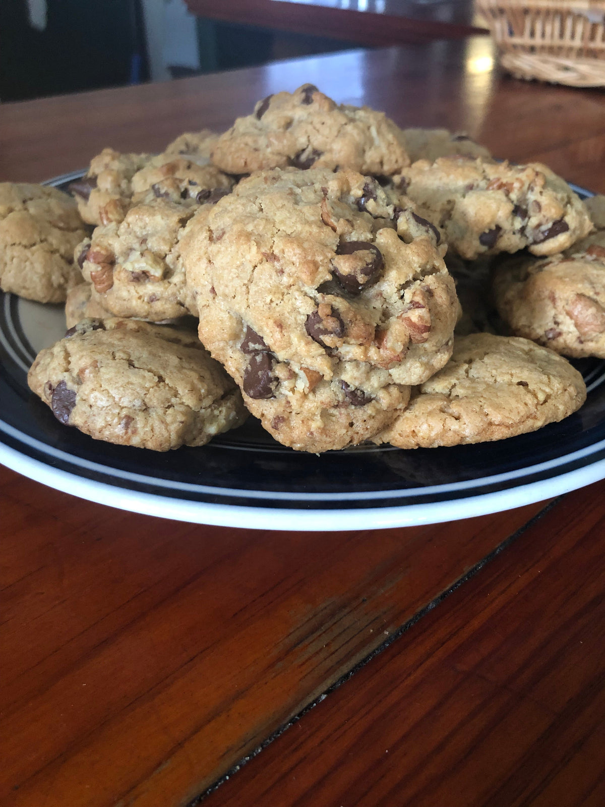 Oatmeal Chocolate Chip Pecan Cookies